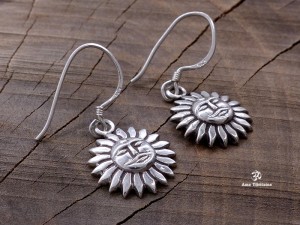 BdOA52 Boucles d’Oreille Tibétaines Argent Massif Soleil