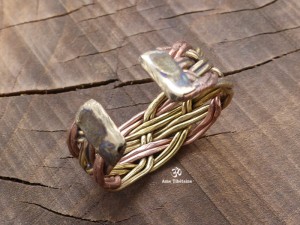 BD42 Bague Tibétaine 3 Métaux