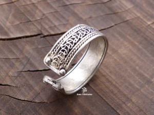 BD81 Bague Tibétaine Filigrane