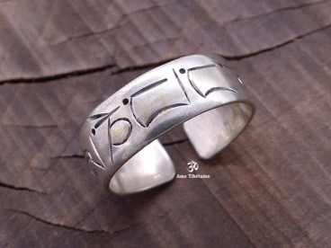 BD66 Bague Mantra Tibétain Om Mani Padme Hum