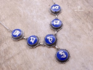CA02 Collier Tibétain Argent Massif Lapis Lazuli Mantra Bouddhiste