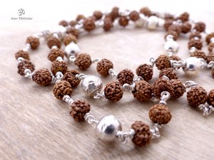 CA08 Collier Tibétain Argent Massif Perle de Rudraksha