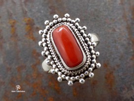 BA300 Bague Tibétaine Argent Massif Corail. Taille 50