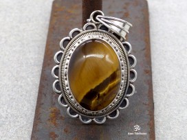 PA428 Pendentif Tibétain Argent Massif Oeil de Tigre