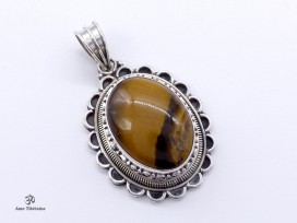 PA428 Pendentif Tibétain Argent Massif Oeil de Tigre