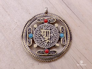 PD81 Pendentif Om Kalachakra