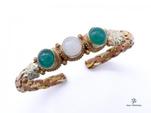 BRD296 Bracelet Tibétain Métal Argenté Cuivre Laiton