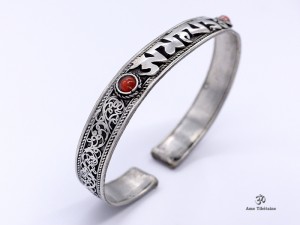 BRD148 Bracelet Tibétain Mantra Om Mani Padme Hum