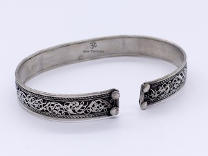 BRD148 Bracelet Tibétain Mantra Om Mani Padme Hum