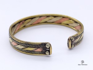 BRD266 Bracelet Tibétain Métal Argenté Cuivre Laiton