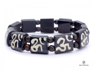 BRD374 Bracelet Os de Buffle Om