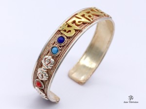 BRD153 Bracelet Tibétain Mantra Om Mani Padme Hum
