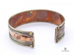 BRD302 Bracelet Tibétain Métal Argenté Cuivre Laiton Mantra