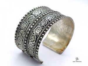 BRD345 Bracelet Tibétain Filigranes