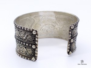 BRD345 Bracelet Tibétain Filigranes
