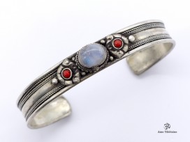 BRD353 Bracelet Tibétain Métal Argenté