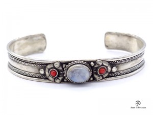 BRD353 Bracelet Tibétain Métal Argenté