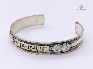 BRD394 Bracelet Tibétain Mantra Om Mani Padme Hum
