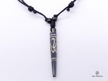 CD14 Collier Tibétain Om 