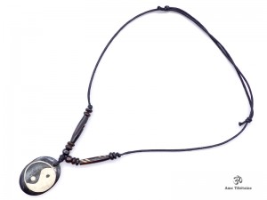 CD36 Collier Tibétain Yin Yang