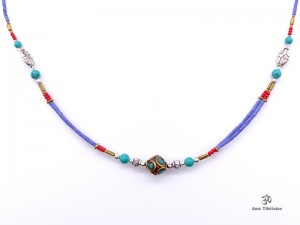 CD90 Collier Tibétain 