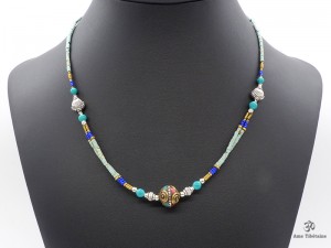 CD96 Collier Tibétain 49 cm