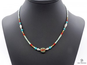 CD115 Collier Tibétain 48 cm