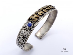 BRD225 Bracelet Tibétain Mantra Om Mani Padme Hum