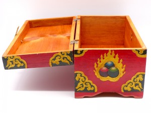 CTT49. Coffret Traditionnel Tibétain Noeud Sans Fin